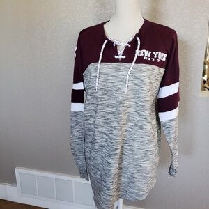 LE sweatshirt